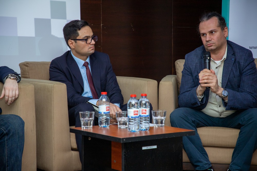 "Red Hat – System Administration" təlimlərinin bağlanış mərasimi   
