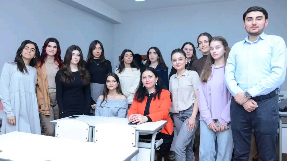 Erkən nikahın psixoloji və fizioloji fəsadları” mövzusunda seminar