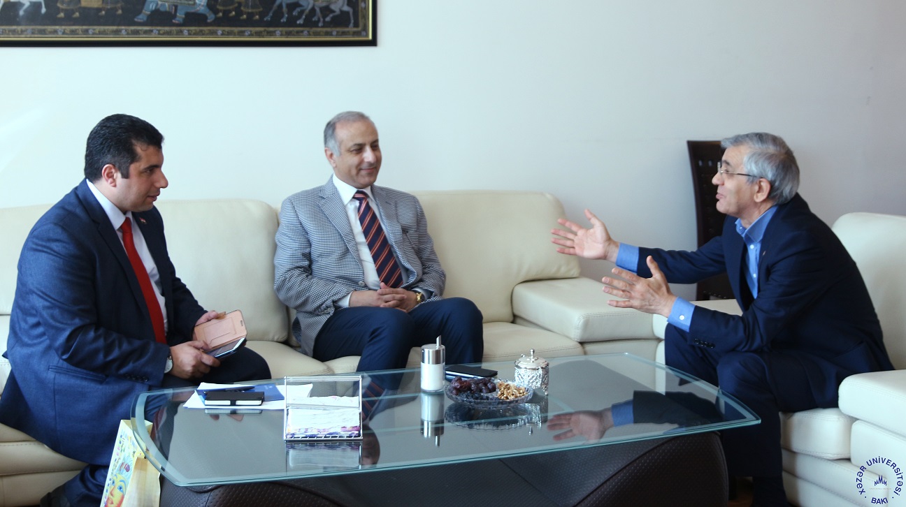 The First Deputy Minister of Education of Egypt Visits Khazar University