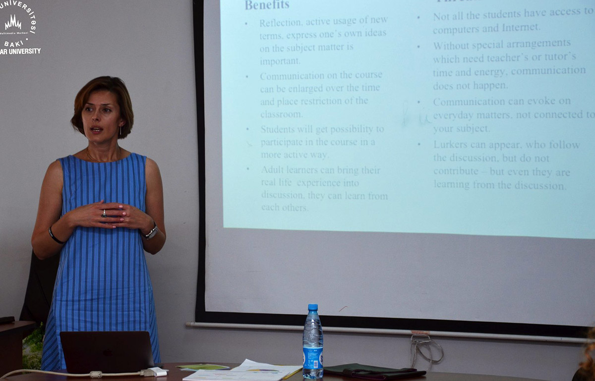 A seminar “Curriculum design” and a workshop “Blended learning” take place at Khazar University