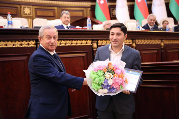 Khazar University Instructor is awarded