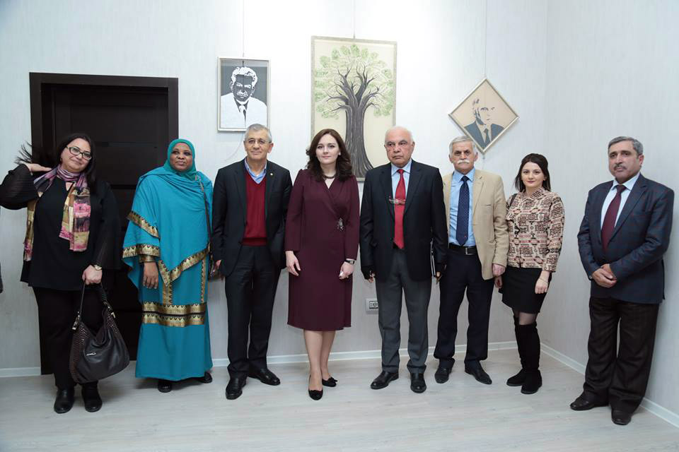 Hamlet Isakhanli participates in an exhibition