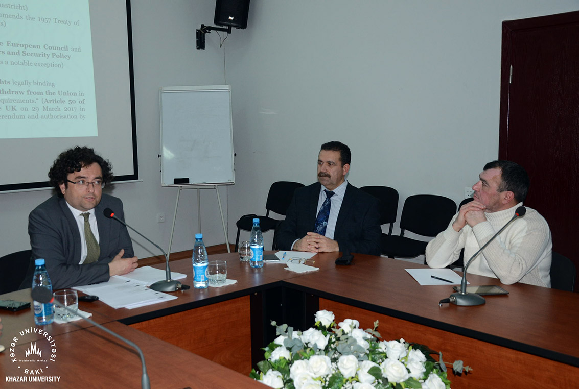 Deputy Head of Mission of Czech Embassy in Azerbaijan Delivered Lecture at Khazar University