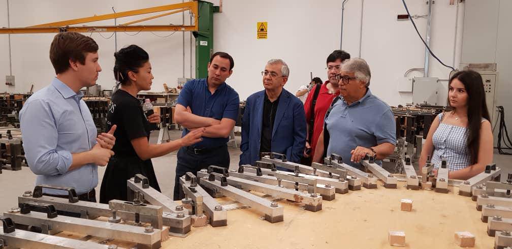 Hamlet Isakhanli Visited Famous Italian Musical Instrument Manufacturing Company