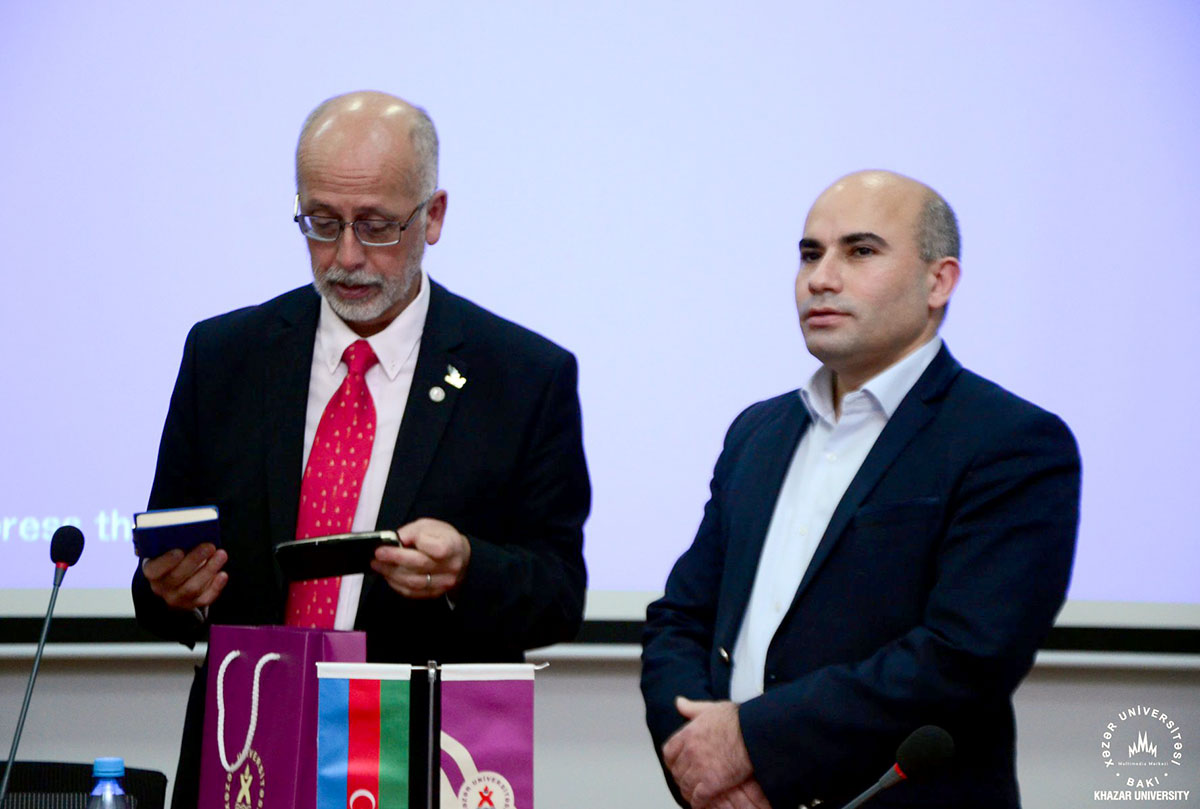 Ambassador of United Mexican States Delivers Lecture at School of Economics and Management