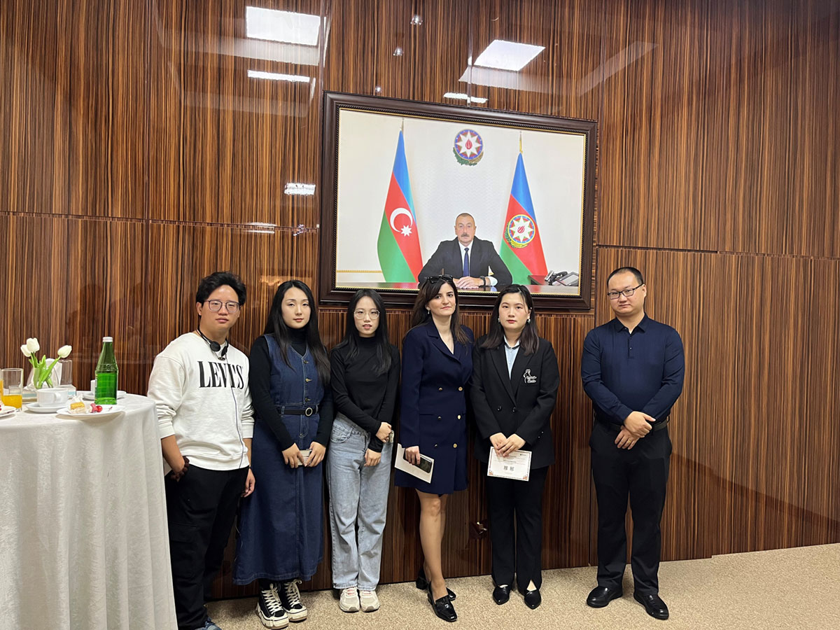 Khazar University Representative and Student Engage in State Migration Service Event