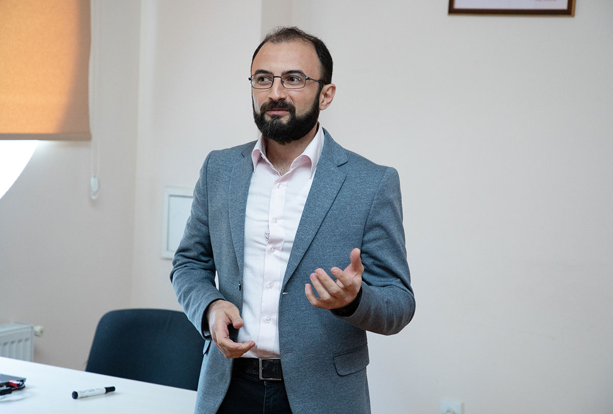 Seminar by Dr. Anar Jafarov, Lecturer of Political Science and Philosophy Department, Khazar University