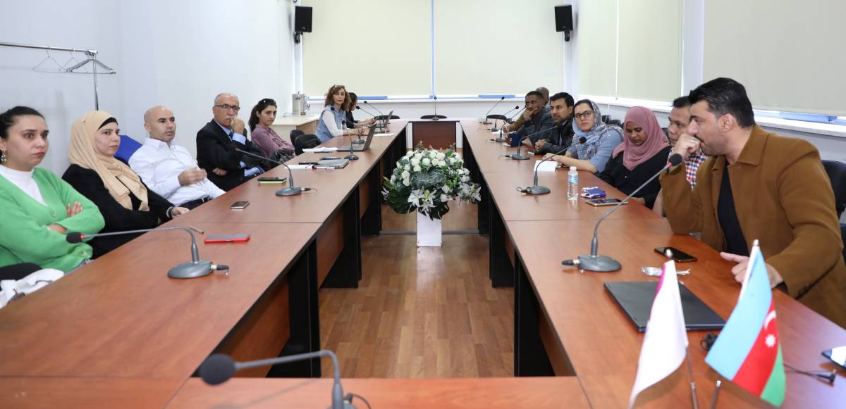 AZERTAC writes on the meeting with foreign doctoral students at Khazar University