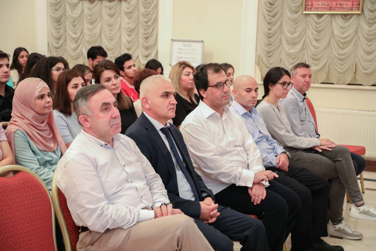 Event on "Commemoration of the Martyrs of the Motherland" Held