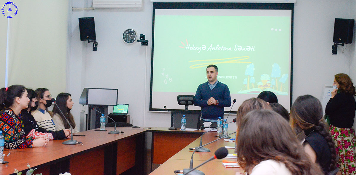 A doctoral student at South Florida University held a workshop at Khazar University