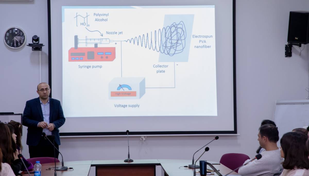 “Gələcəyin enerji qaynaği: litium və Azərbaycandakı litium minerallarının araşdırılması” mövzusunda seminar