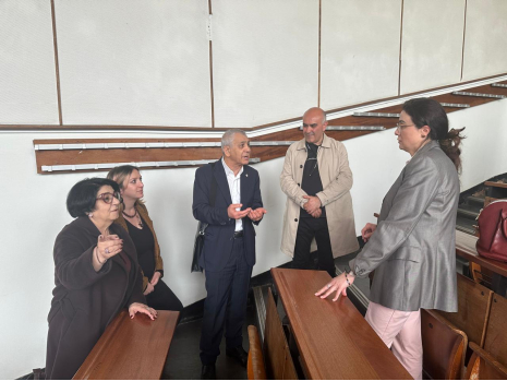 Prof.Akad. Hamlet İsaxanlı beynəlxalq elmi konfransda