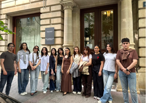 Khazar University Students at a Seminar Dedicated to International Museum Day