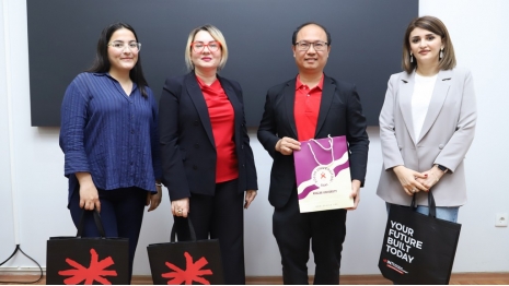 Representative of Malaysia's INTI International University Visits Khazar University
