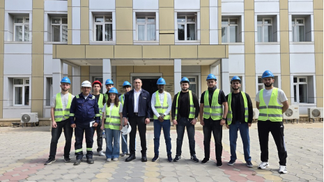 Neft-qaz mühəndisliyi departamentinin tələbələri Neftqazçıxarma İdarəsində ekskursiyada