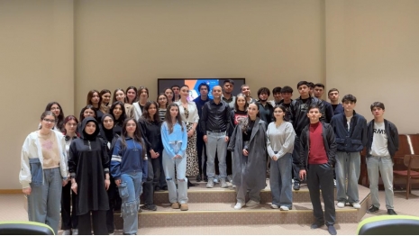 Interactive Lesson on "The Interrelation of Emotional Intelligence and Artificial Intelligence"