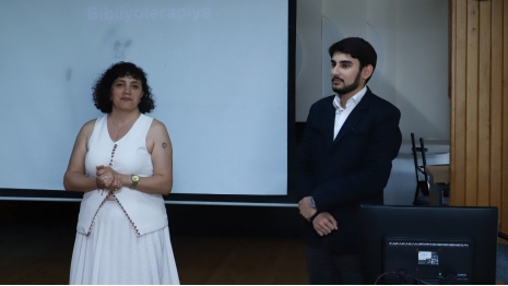 "İnsan psixikasında folklorun rolu və biblioterapiya" mövzusunda elmi seminar