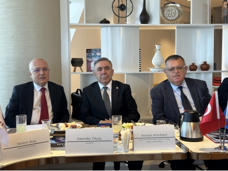 Khazar University Staff Member Attend TESİAD Advisory Council Meeting